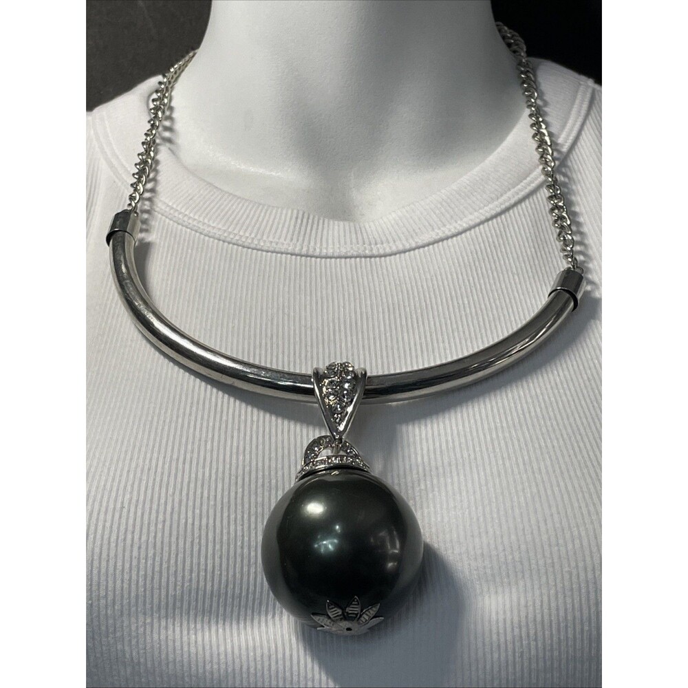 Estate Fabulous Huge Luminescent Faux Gray Pearl Rhinestone Statement Necklace